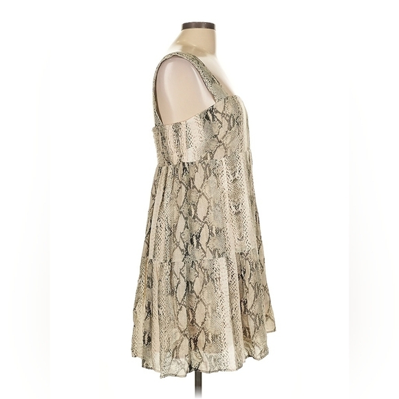 Lavender Brown Snake Print Georgette Dress – L – NWT – $186 Retail - Picture 3 of 6